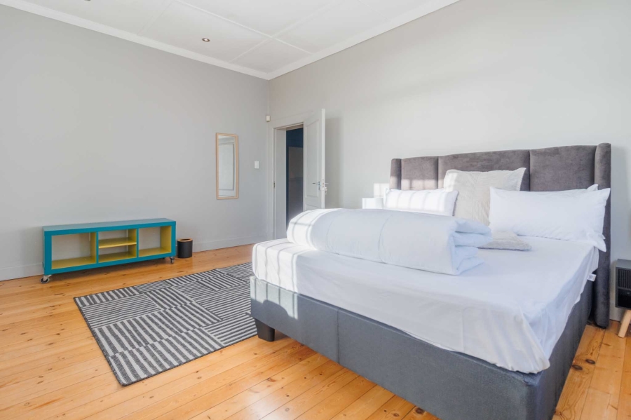 4 Bedroom Property for Sale in Bantry Bay Western Cape